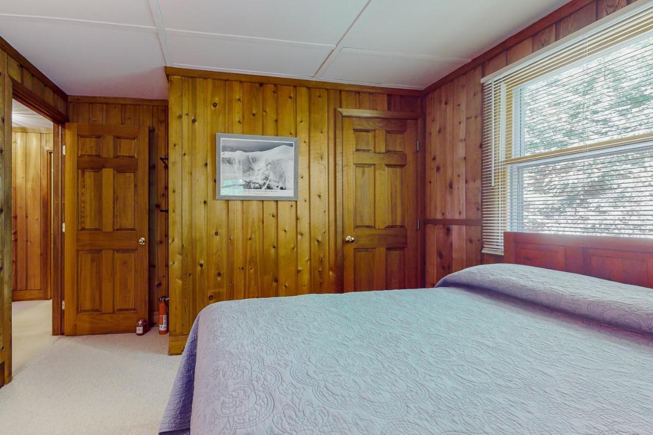 Snowflake Cabin Barnumville Экстерьер фото